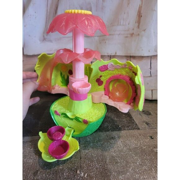 Hatchimals Spin Master house secret scene egg playset toy figure - Picture 4 of 7